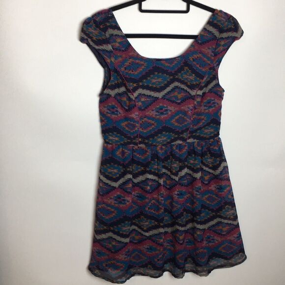 Band Of Gypsies mini cap sleeve boho Aztec southwestern print dress Sz Medium - Picture 1 of 15